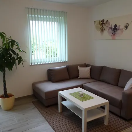 Albel Velden am Wörthersee