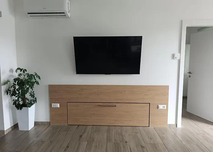 Albel * Velden am Wörthersee